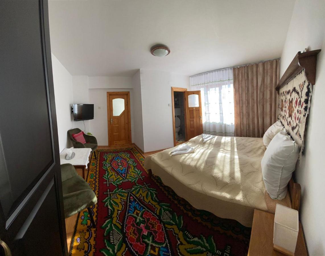 Pensiunea Casa Bianca - Bucovina Vama  Eksteriør bilde