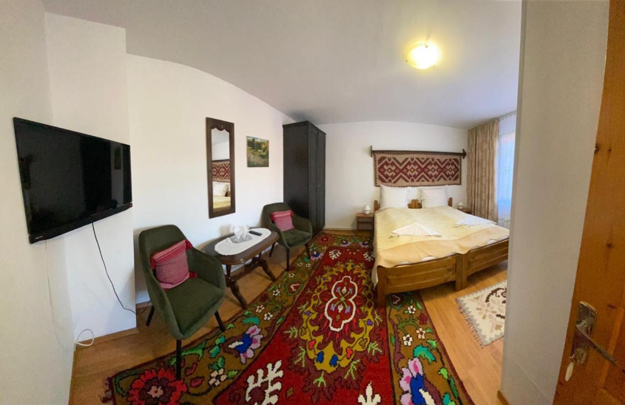 Pensiunea Casa Bianca - Bucovina Vama  Eksteriør bilde