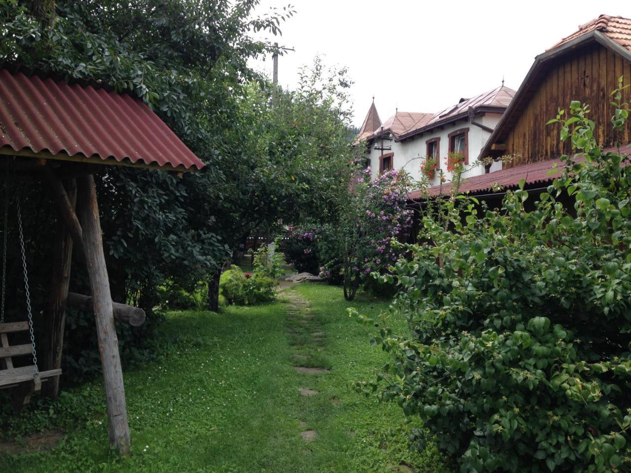 Pensiunea Casa Bianca - Bucovina Vama  Eksteriør bilde